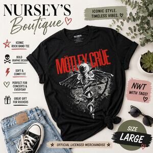Mötley Crüe Graphic Tee Black Band Shirt NWT Size Large Rock